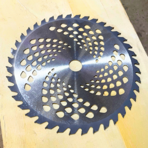 Round saw Blade for Grass Trimmer or Brush Cutter