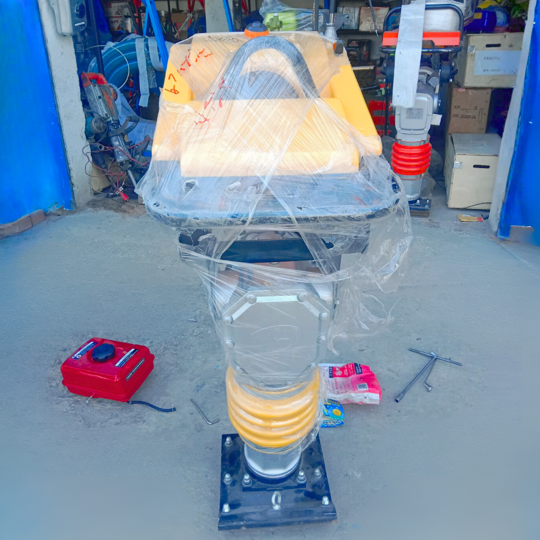 Remmar Jumper 7HP Heavy-Duty Plate Compactor - Image 2